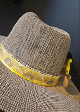 Load image into Gallery viewer, Bumble Bee Brim
